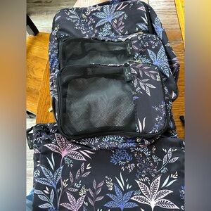 NWOT Sara Miller London Packing Cube 4 Piece Set - Black Botanic Pattern